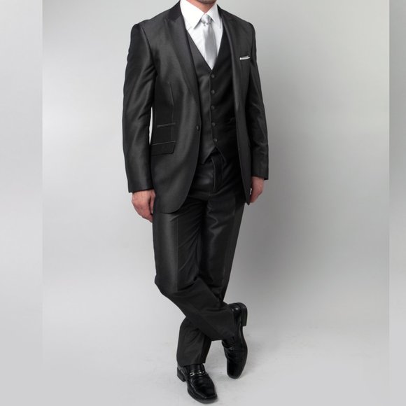 Dark Charcoal Mens 3pc Suit w/ Peak Lapel & Pick Stitch...